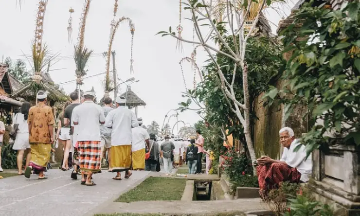 Kisah Dan Sejarah Dibalik Hari Raya Galungan Umat Hindu Di Bali