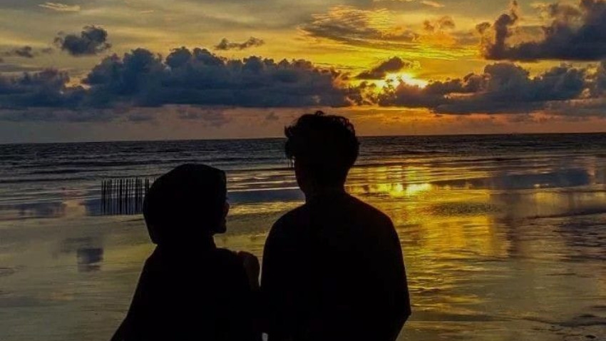 10 Inspirasi Caption Foto Bareng Pacar yang Gak Lebay Tapi Tetap Bermakna